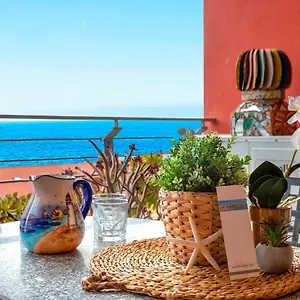Sardinia Re - Valery's Flat , Alghero Italy